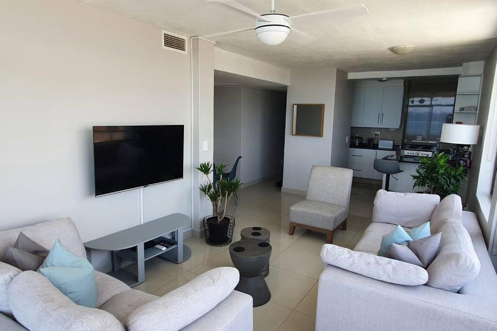 Licorna 51 Umhlanga Beachfront Apartment Durban